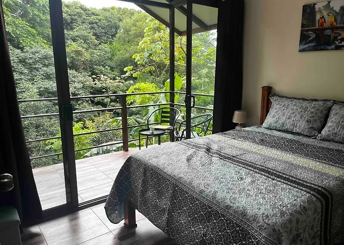 Сasa de vacaciones Casa Colibrí Tilarán